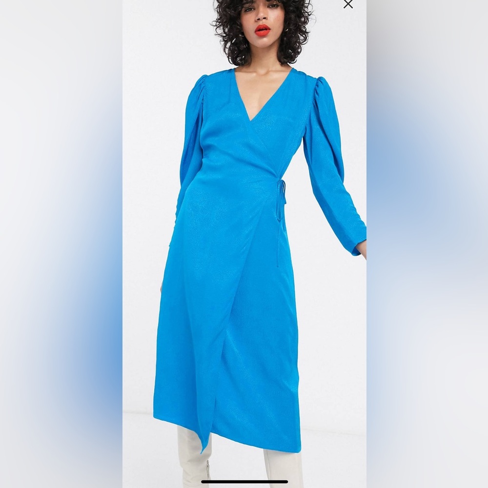 Jacquard puff sleeve wrap dress